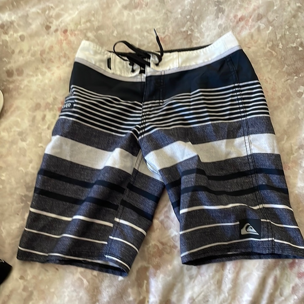 Quicksilver kids trunks